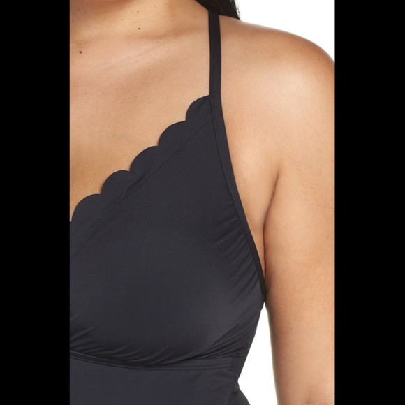 NEW‎ LA BLANCA Swimwear Petal Pusher One-Piece Swimsuit [PLUS SZ 20W ] - Picture 3 of 12